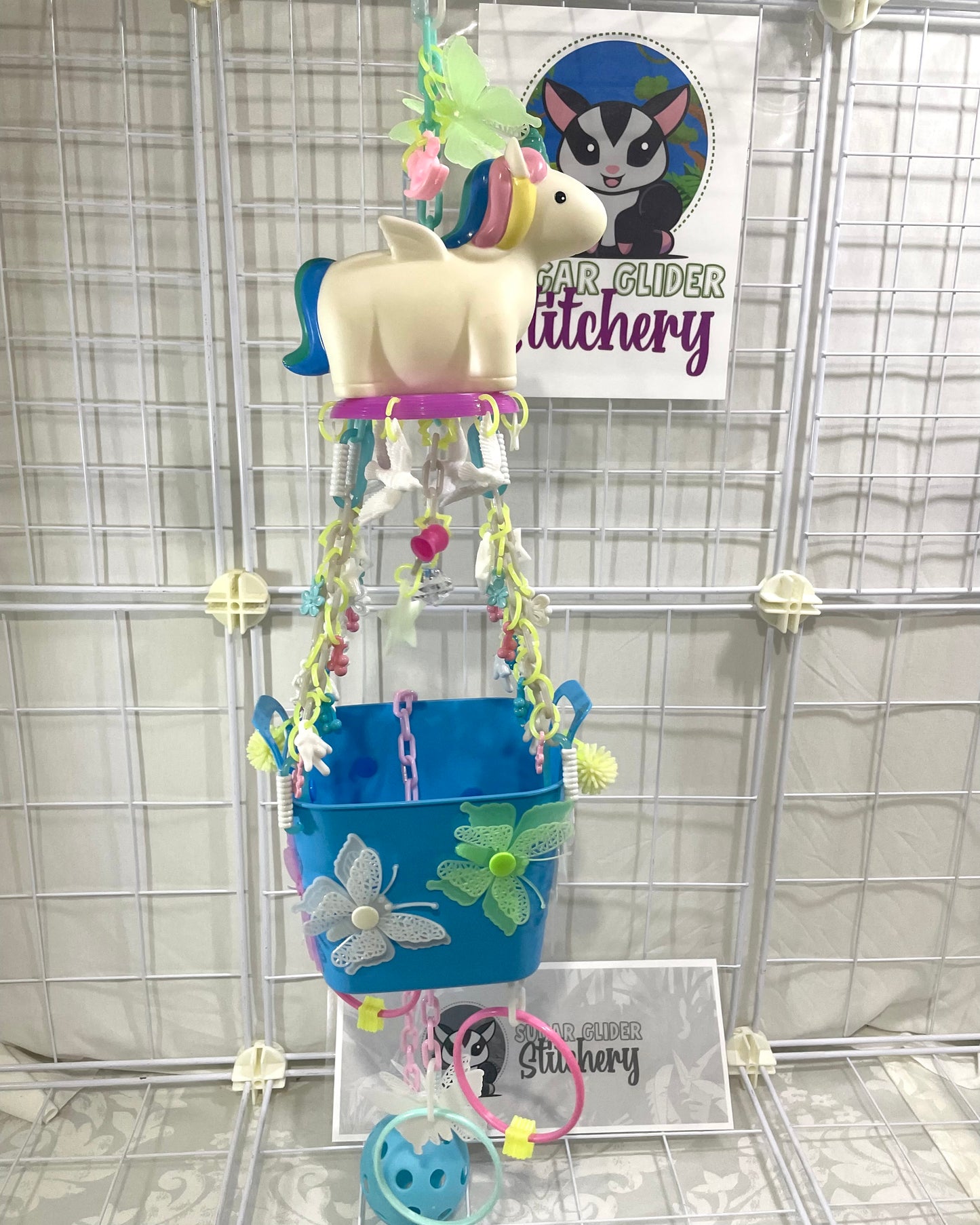 Pegasus Glow Basket - White Pegasus