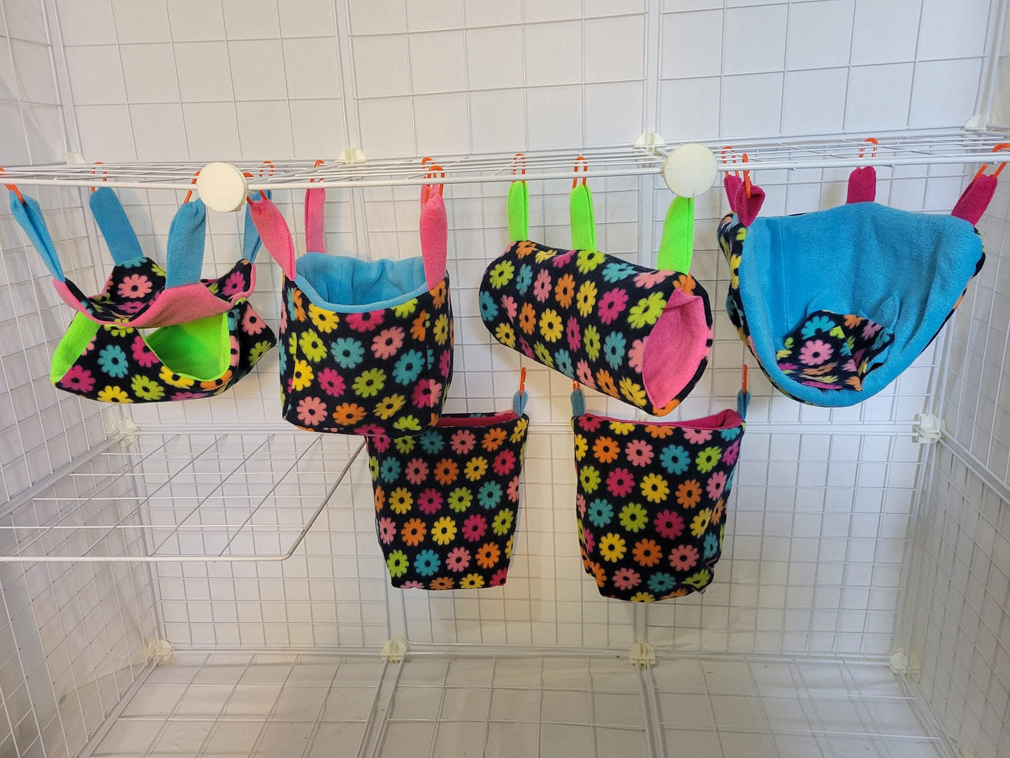 Fleece Cage Set 6 pc - Rainbow Flowers