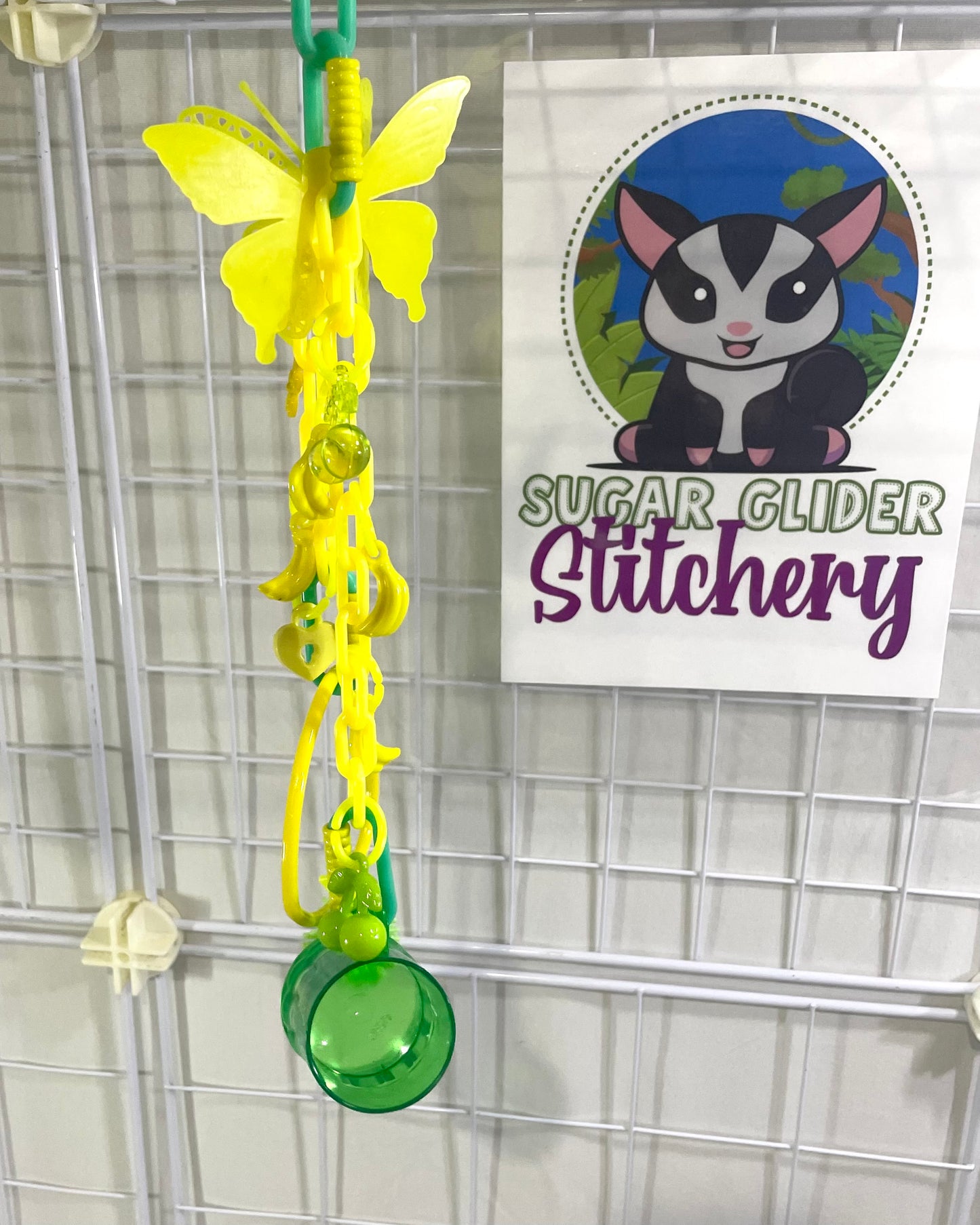 Butterfly Foragers - Green Yellow