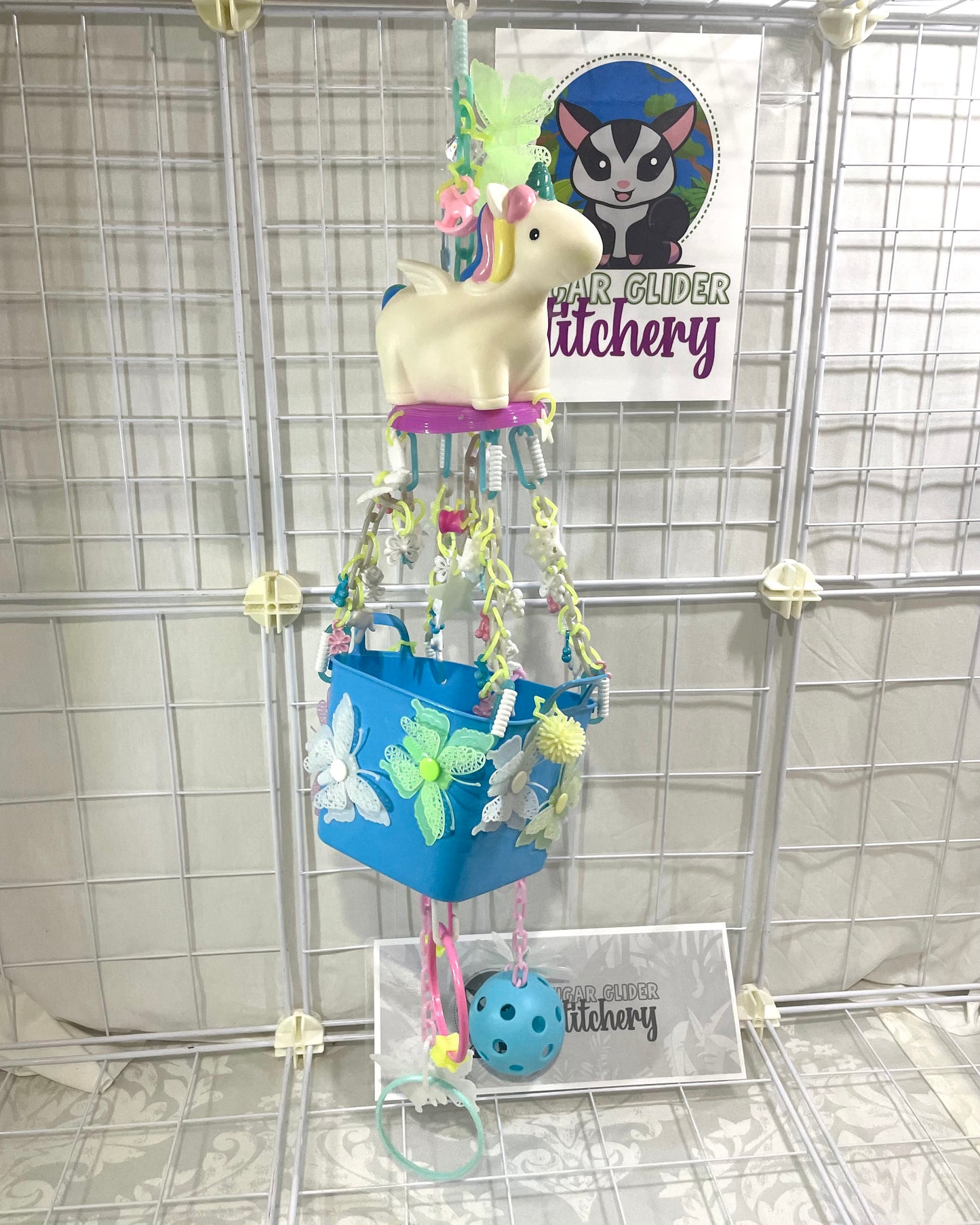 Pegasus Glow Basket - White Pegasus