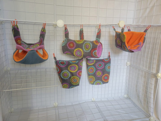 Fleece Cage Set 5 pc - Rainbow Bursts on Grey