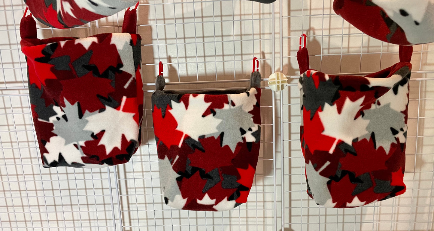 Fleece Cage Set  7 pc - Maple Leaves